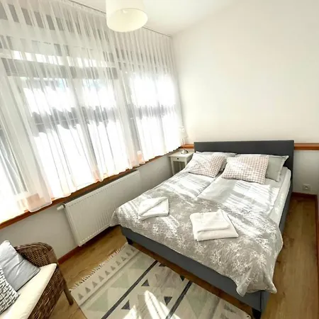 Apartment Fiszer 1&2 *